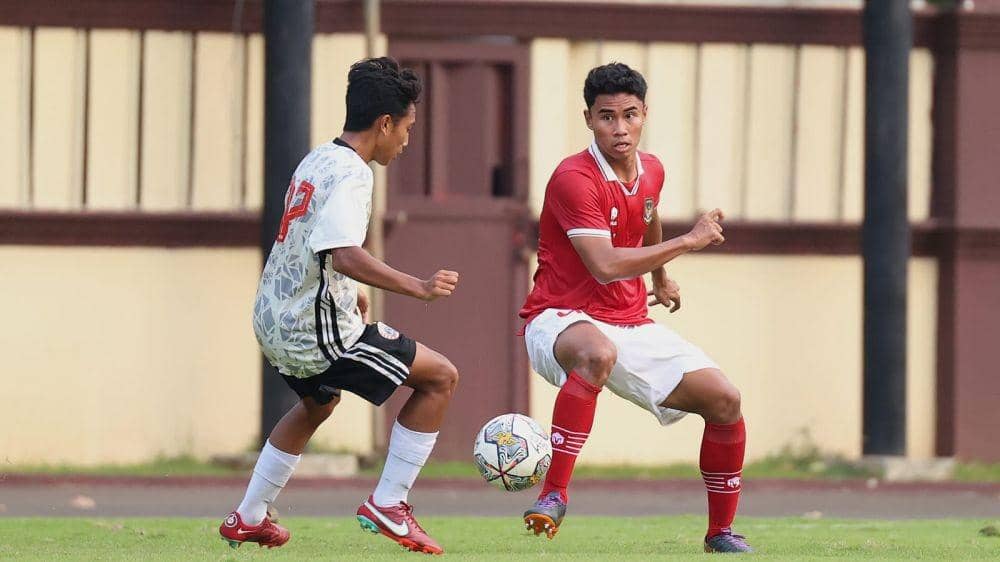 Timnas U-19 dalam laga uji coba. (pssi.org)