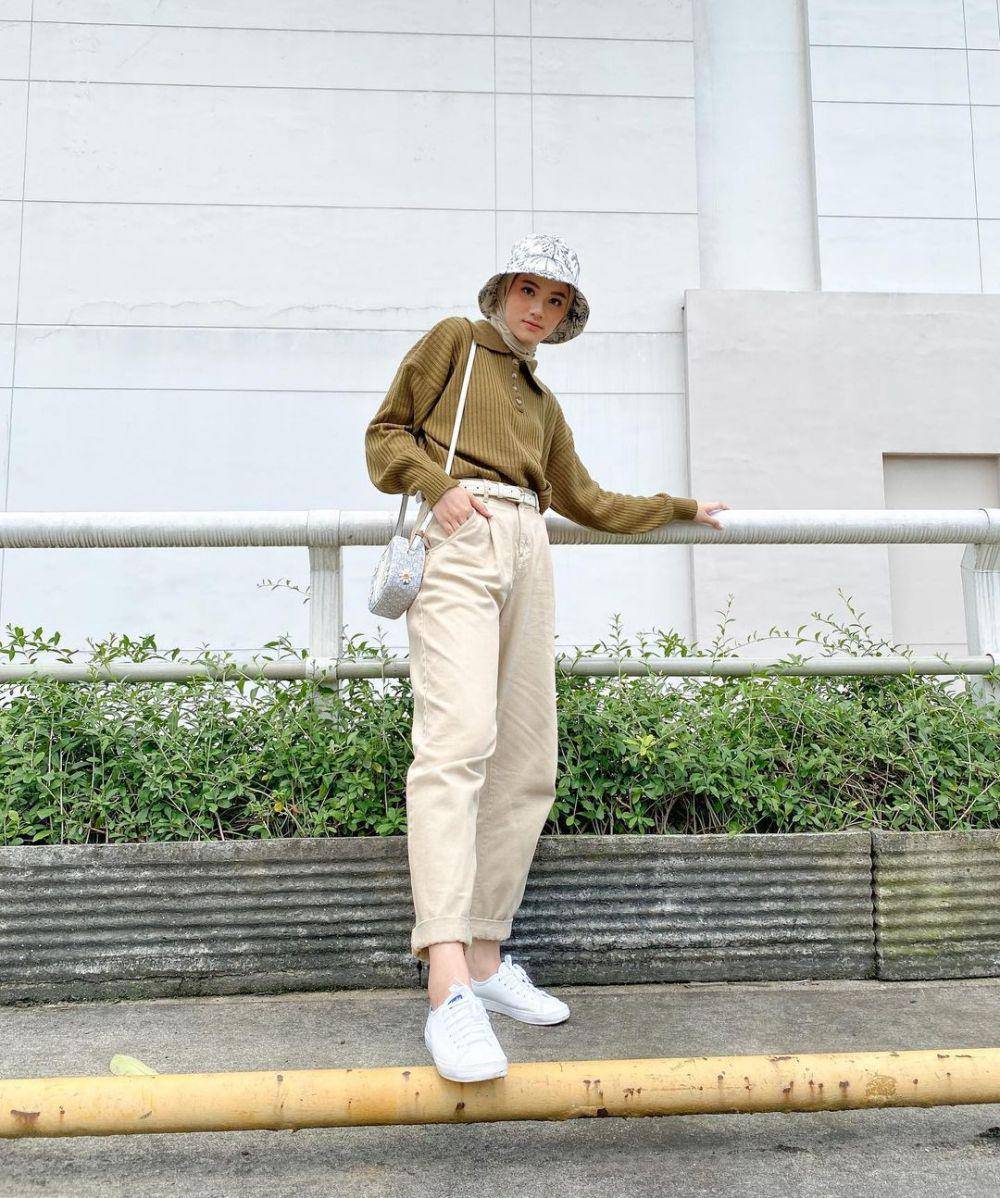 ide outfit nonton ke bioskop ala Rania Sukandari (instagram.com/raniaskdr_)