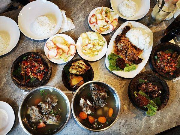 Cabe Rempah Resto (google.com/maps/martin - pt. sundjaja plisket servis)