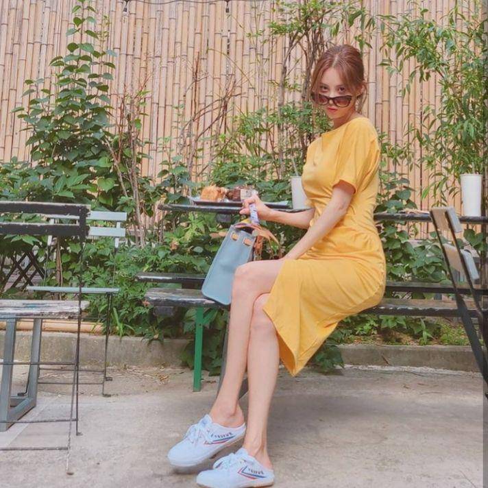 Inspirasi outfit kasual ala member SNSD (instagram.com/seojuhyun_s)