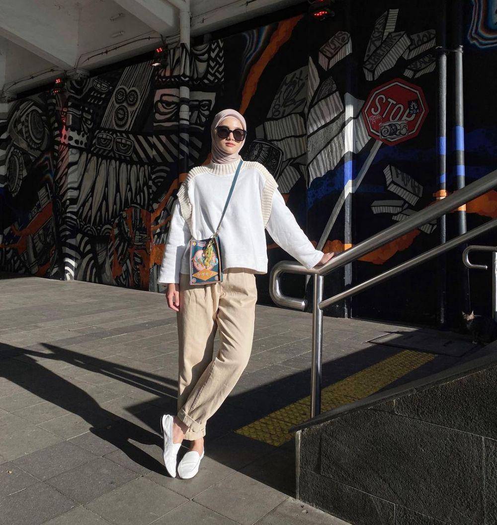 ide outfit nonton ke bioskop ala Rania Sukandari (instagram.com/raniaskdr_)
