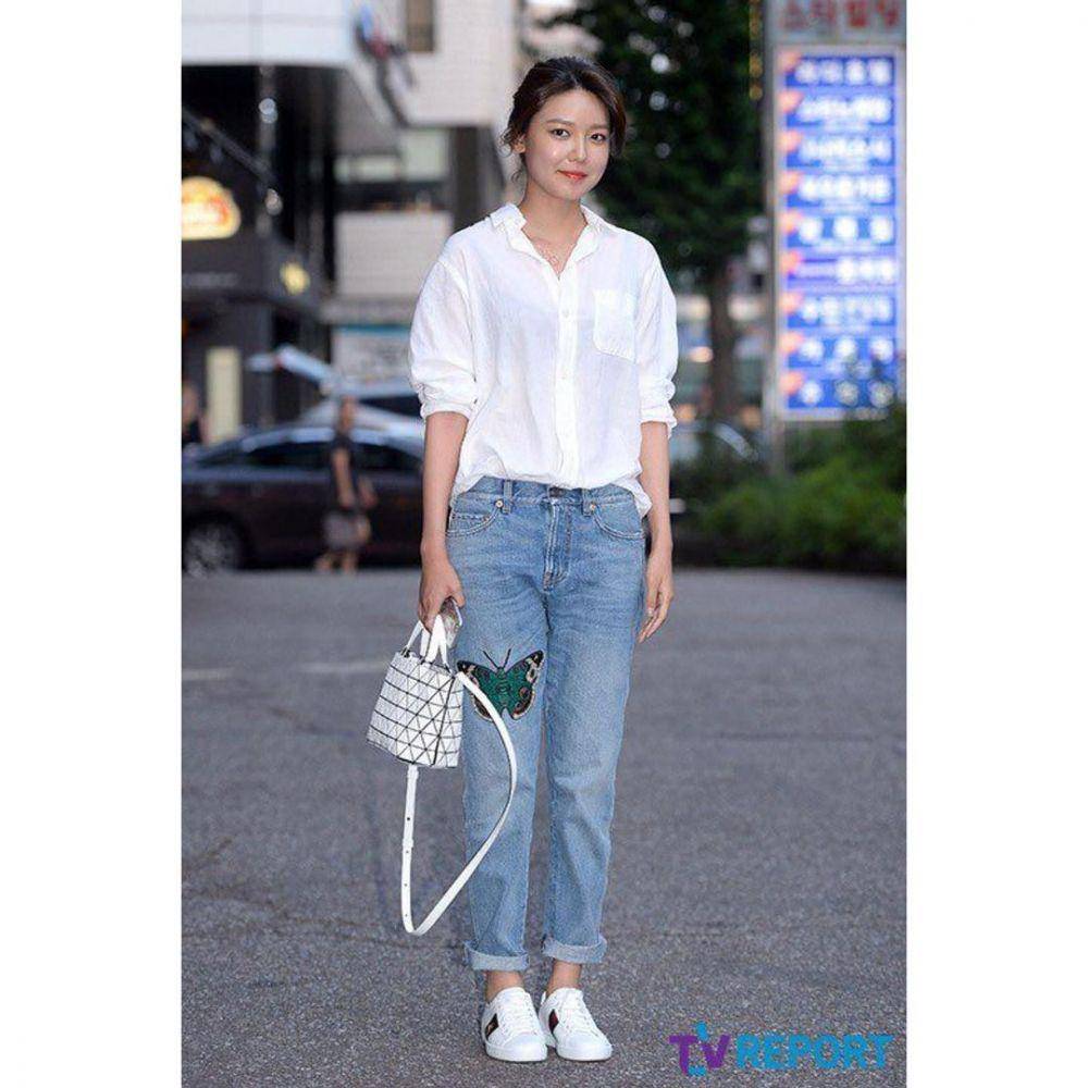 Inspirasi outfit kasual ala member SNSD (instagram.com/snsdoutfit)