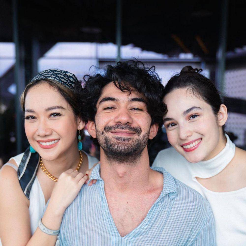 potret BCL, Reza Rahadian dan Chelsea Islan (instagram.com/bclsinclair)