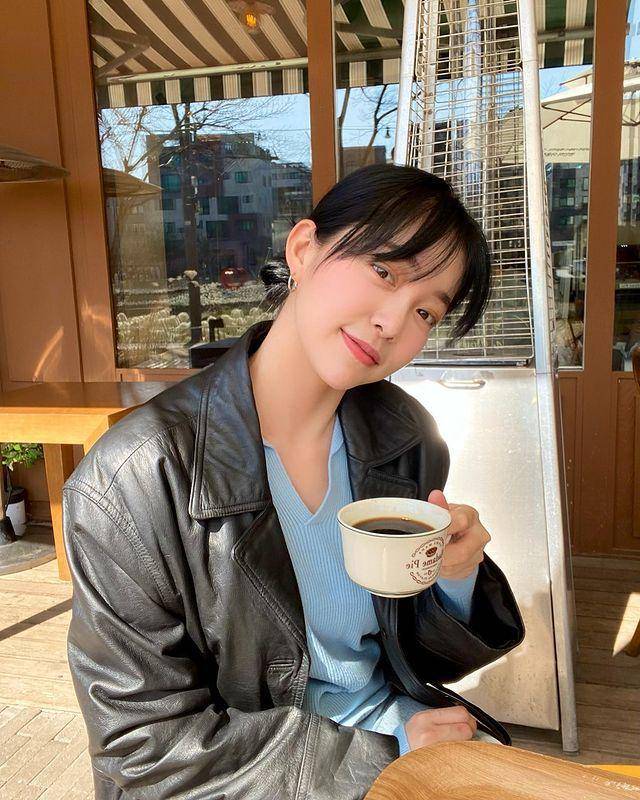 Kim Ga Eun (instagram.com/ggani8918)