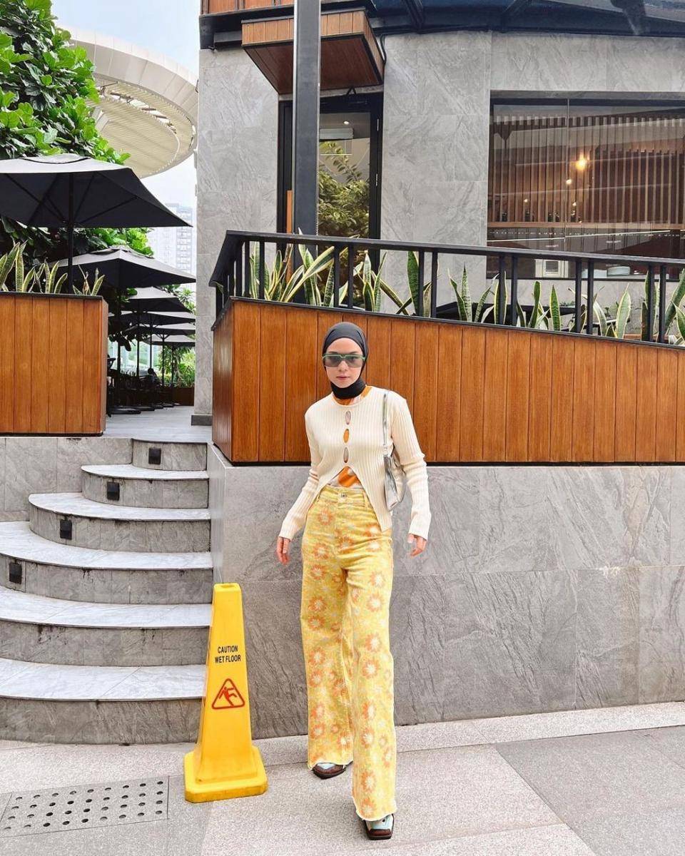 Gaya cewek kue ala Tantri Namirah (instagram.com/tantrinamirah)