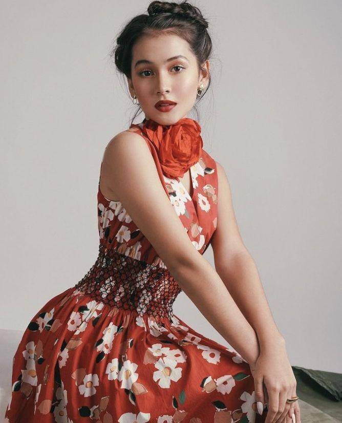 Sandrina (instagram.com/sandrinna_11)