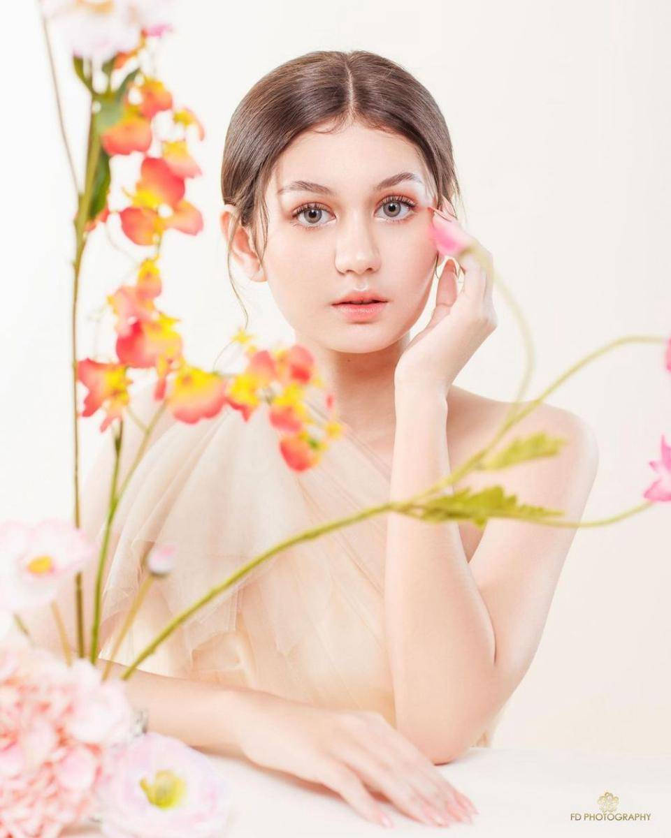 photoshoot Zoe dan Laura Abbas (instagram.com/fdphotograpgy90)