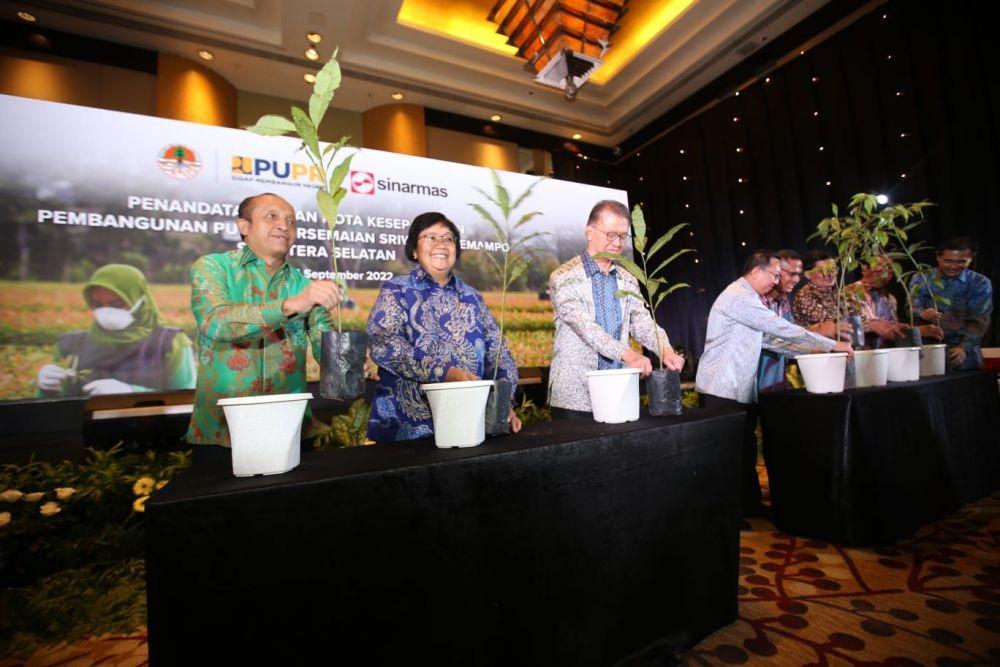 Atasi Kerusakan Hutan, KLHK dan Sinar Mas Bikin Pusat Persemaian