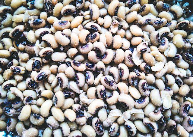 potret kacang tunggak (unsplash.com/Nisuda Nirmantha)