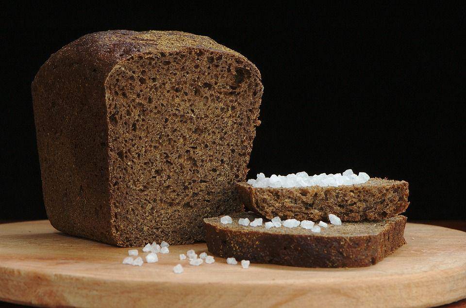 ilustrasi rye bread (pixabay.com/Vlad Nordwing)