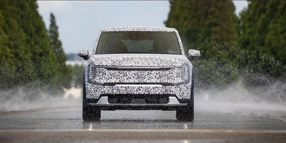 Kia EV9 versi produksi masih ada kemiripan dengan versi konsep (Kia)