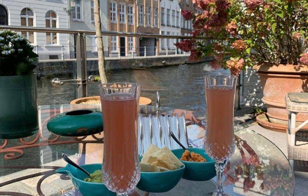The Van Cleef (instagram.com/hotelvancleef)