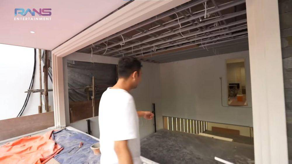 Basemen dan kamar Raffi Ahmad di rumah baru (YouTube.com/Rans Entertainment/)