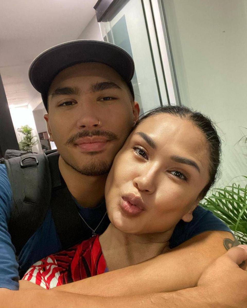 Potret Titi DJ dan anak lelakinya (instagram.com/ti2dj)