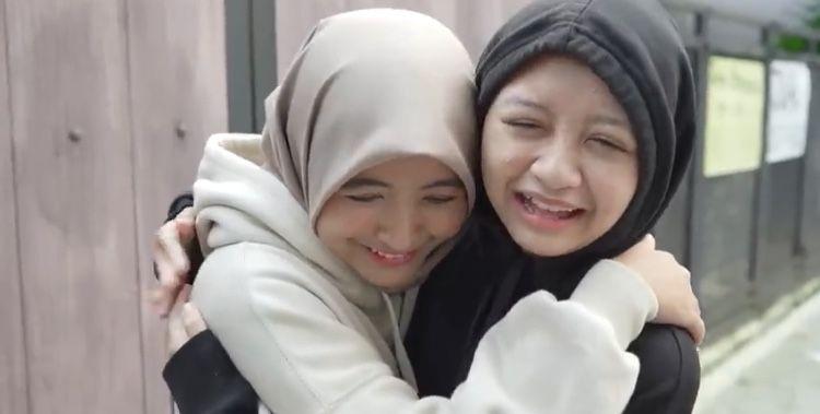 10 Momen Arafah Rianti Beri Hadiah Mobil untuk Adiknya, Halda