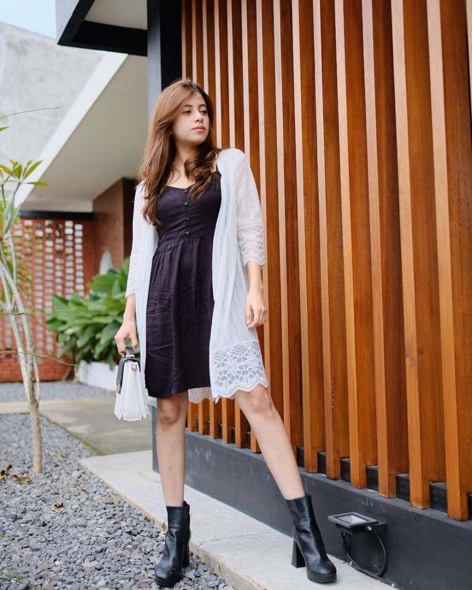 Fahira Almira (instagram.com/fahiramira)