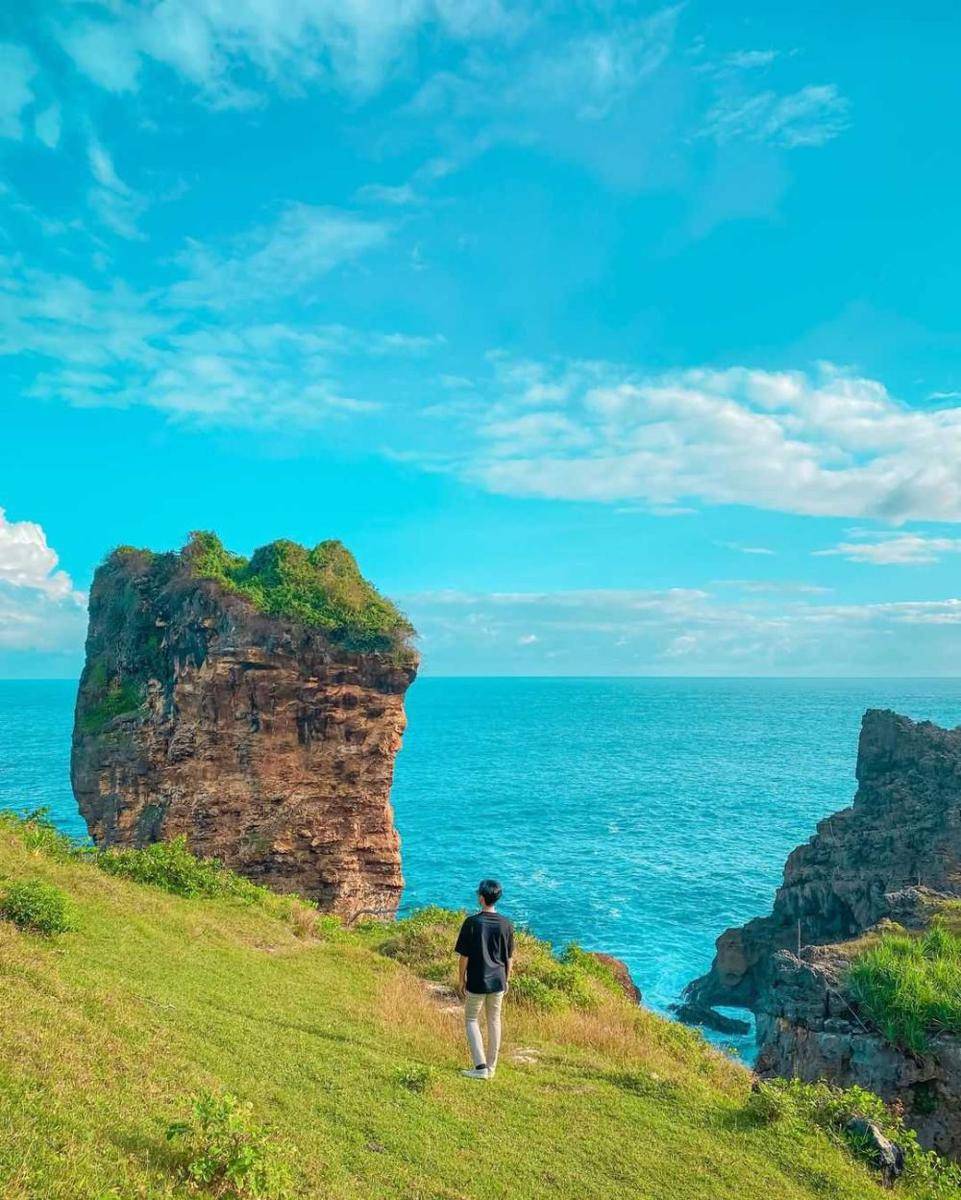 Pantai Ngungap (instagram.com/isnansyas)