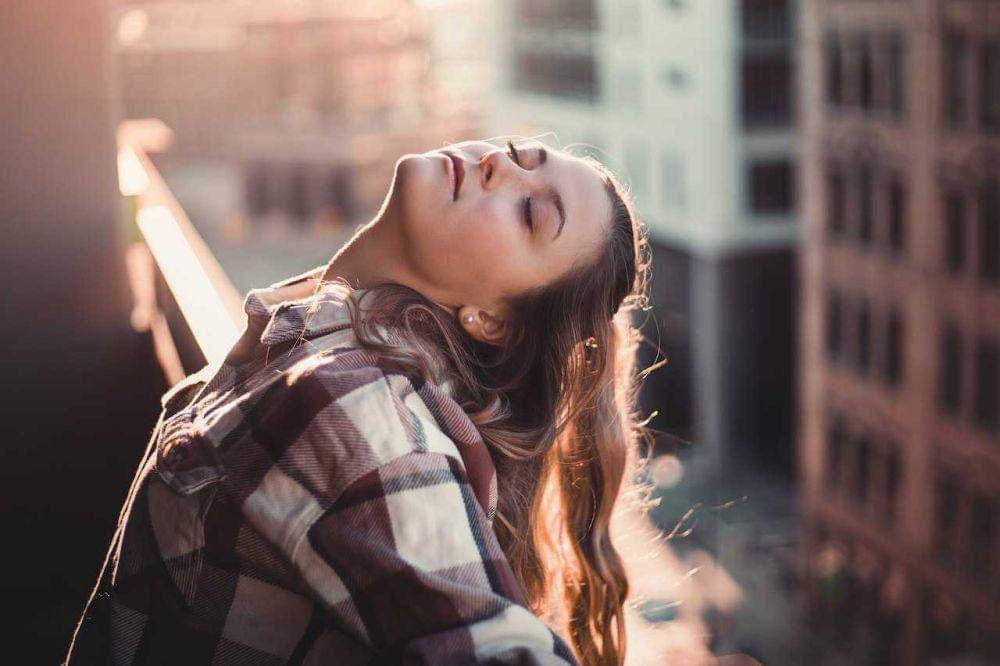 ilustrasi menenangkan diri (pexels.com/Alec Aiello)