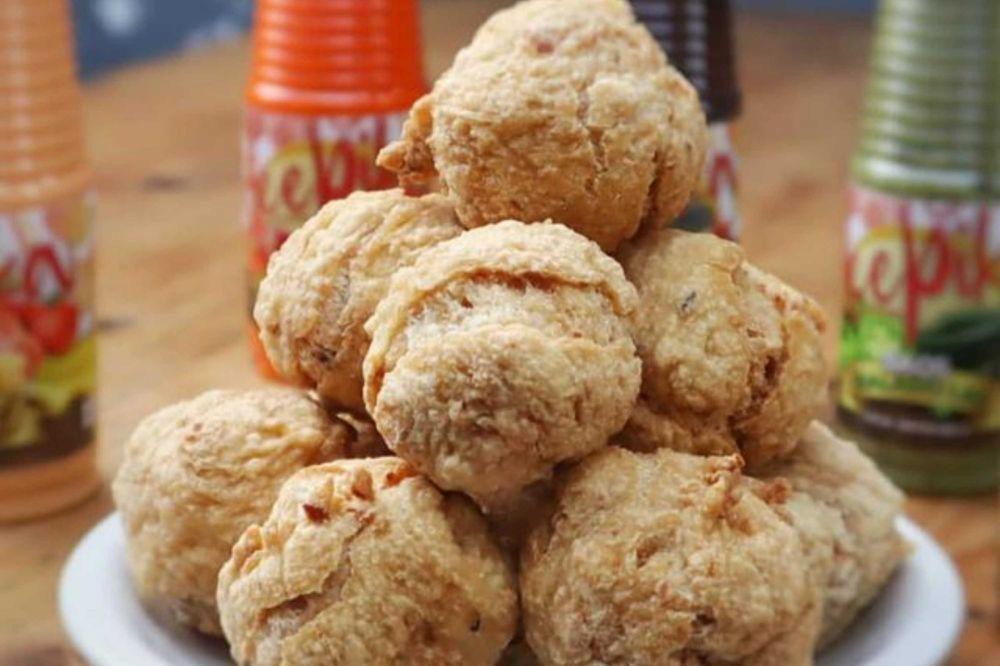 Cara Membuat Bakso Goreng yang Merekah Sempurna, Renyah!