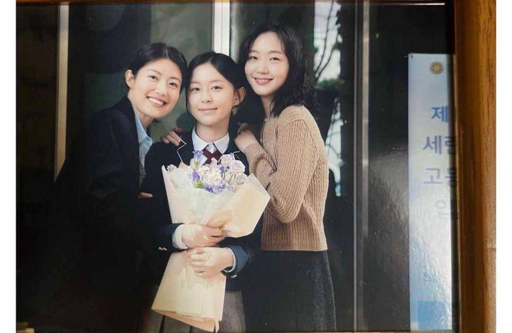 tiga bersaudara di drama Korea Little Women (instagram.com/ggonekim)
