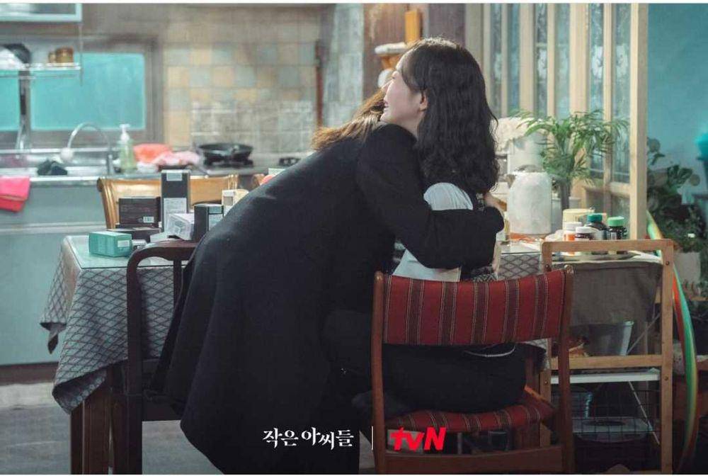 Nam Ji Hyun dan Kim Go eun di KDrama Little Women (instagram.com/tvn_drama)