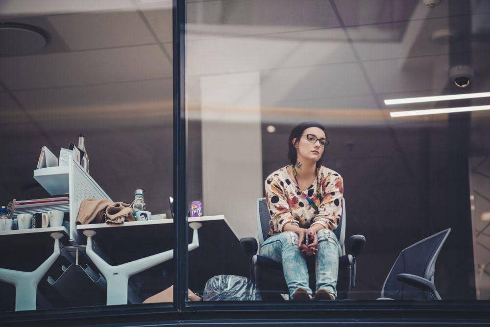 5 Alasan Mengapa Insecure Gak Selalu Buruk, Ada Sisi Positifnya!