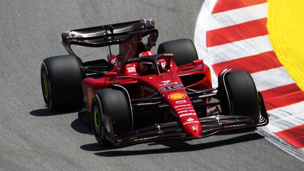 foto mobil Tim F1 Ferrari musim 2022 (formula1.com)