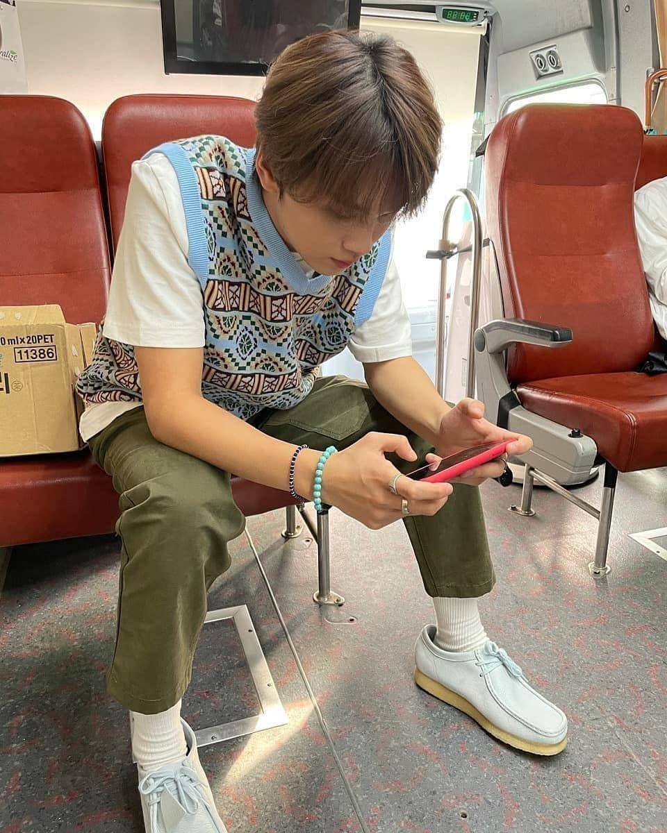 vest Haechan NCT (instagram.com/nctunited00)
