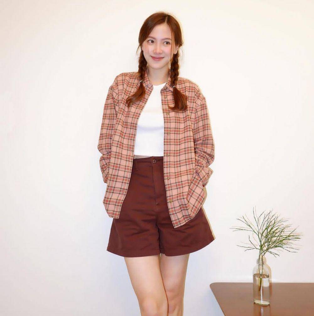 Baifern Pimchanok (instagram.com/baifernbah)