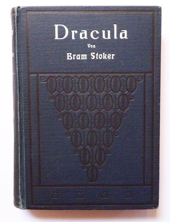 novel Dracula (commons.wikimedia.org)