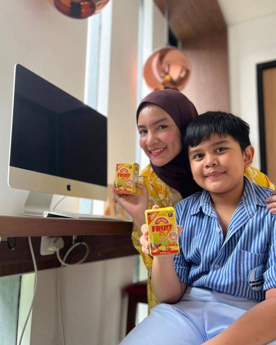 Intan Nuraini dan buah hati (instagram.com/intan_nuraini23)