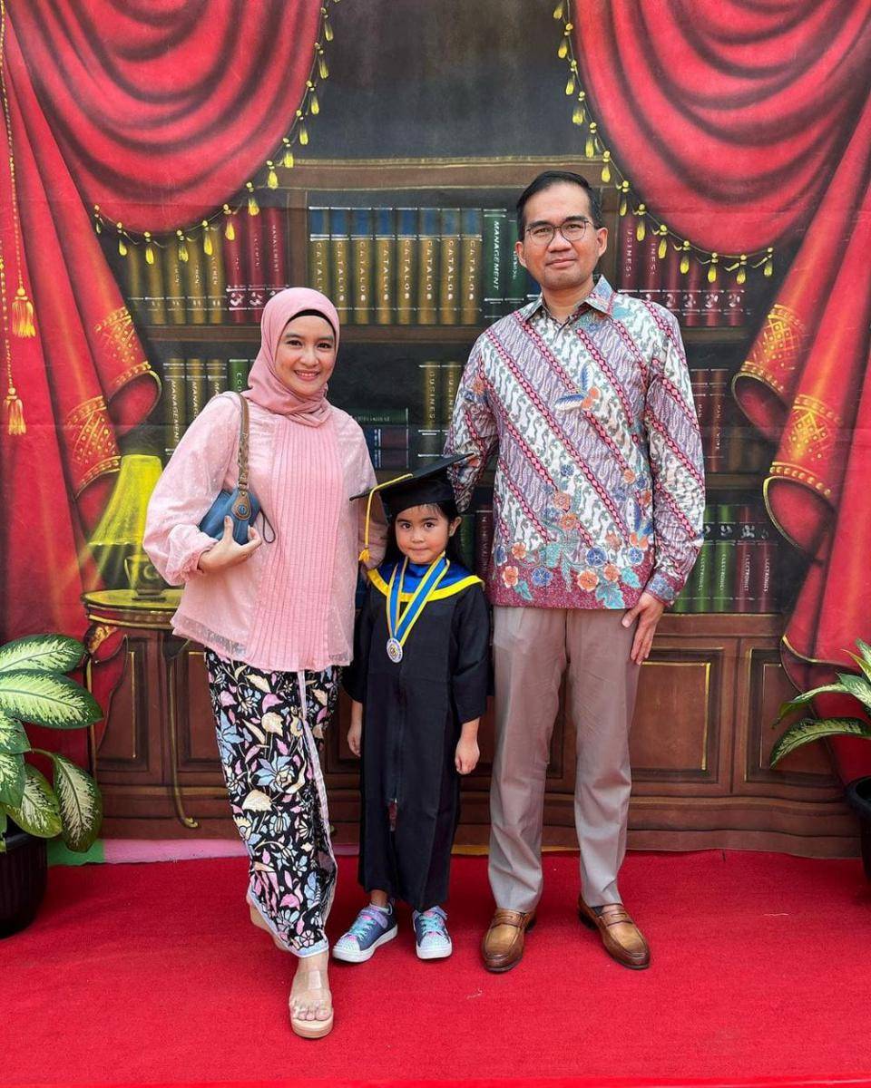 keluarga Intan Nuraini (instagram.com/intan_nuraini23)
