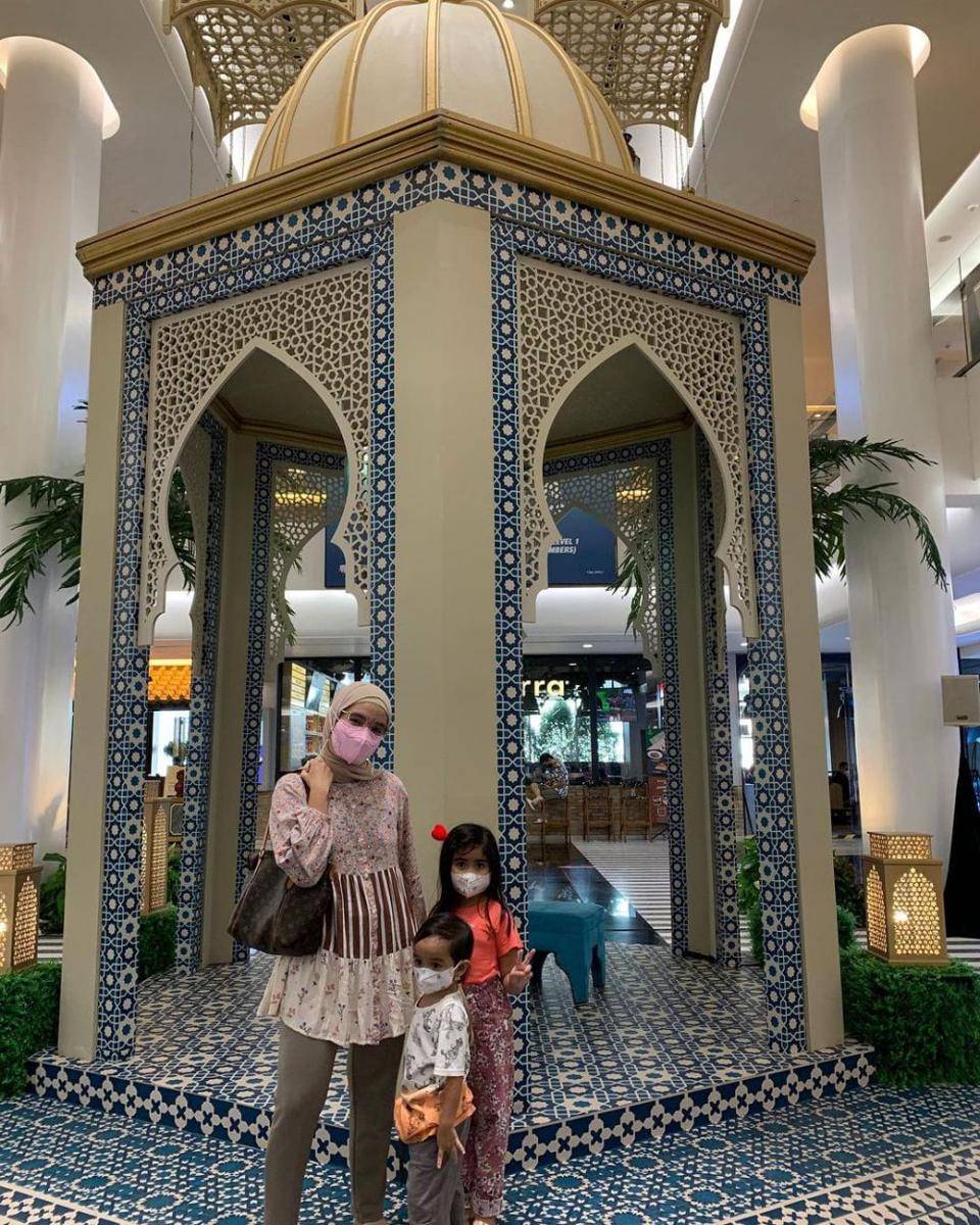 Intan Nuraini dan buah hati (instagram.com/intan_nuraini23)