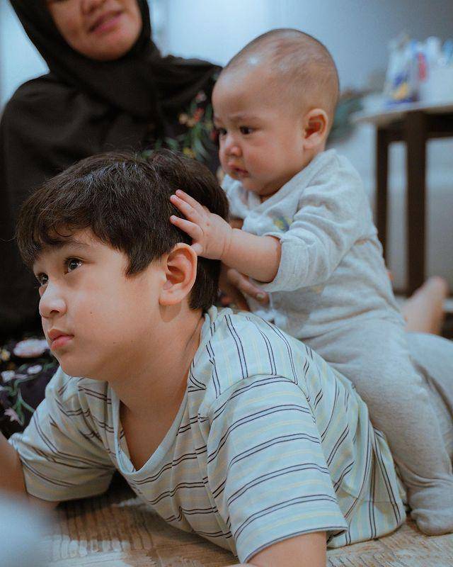 Rafathar dan Rayyanza (instagram.com/24olik)