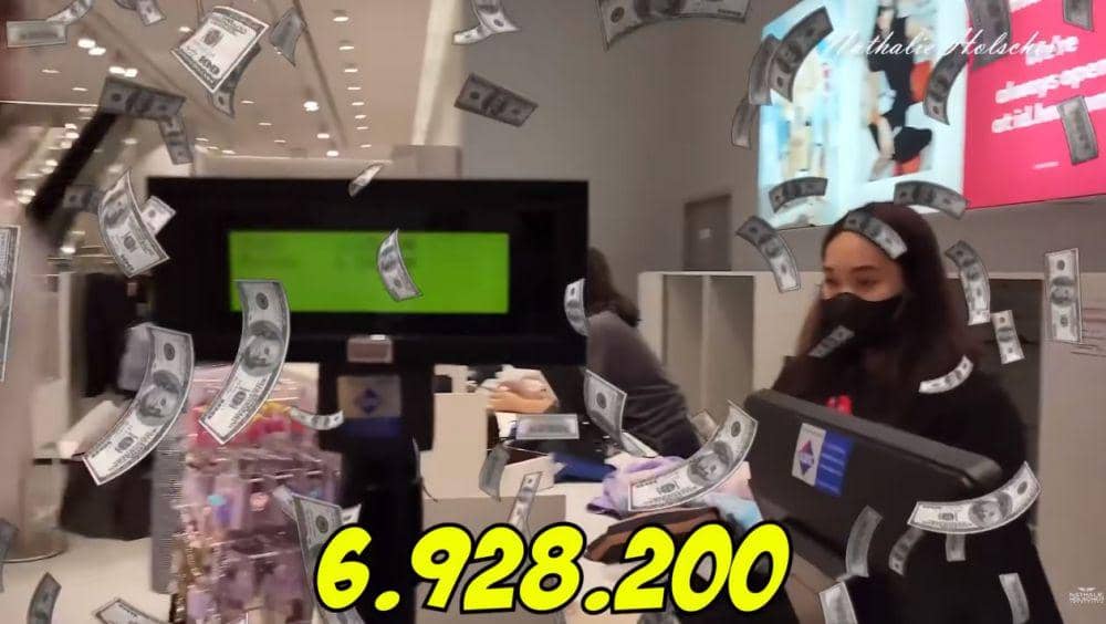 Nathalie Holscher belanjain karyawan (youtube.com/Nathalie Holscher)