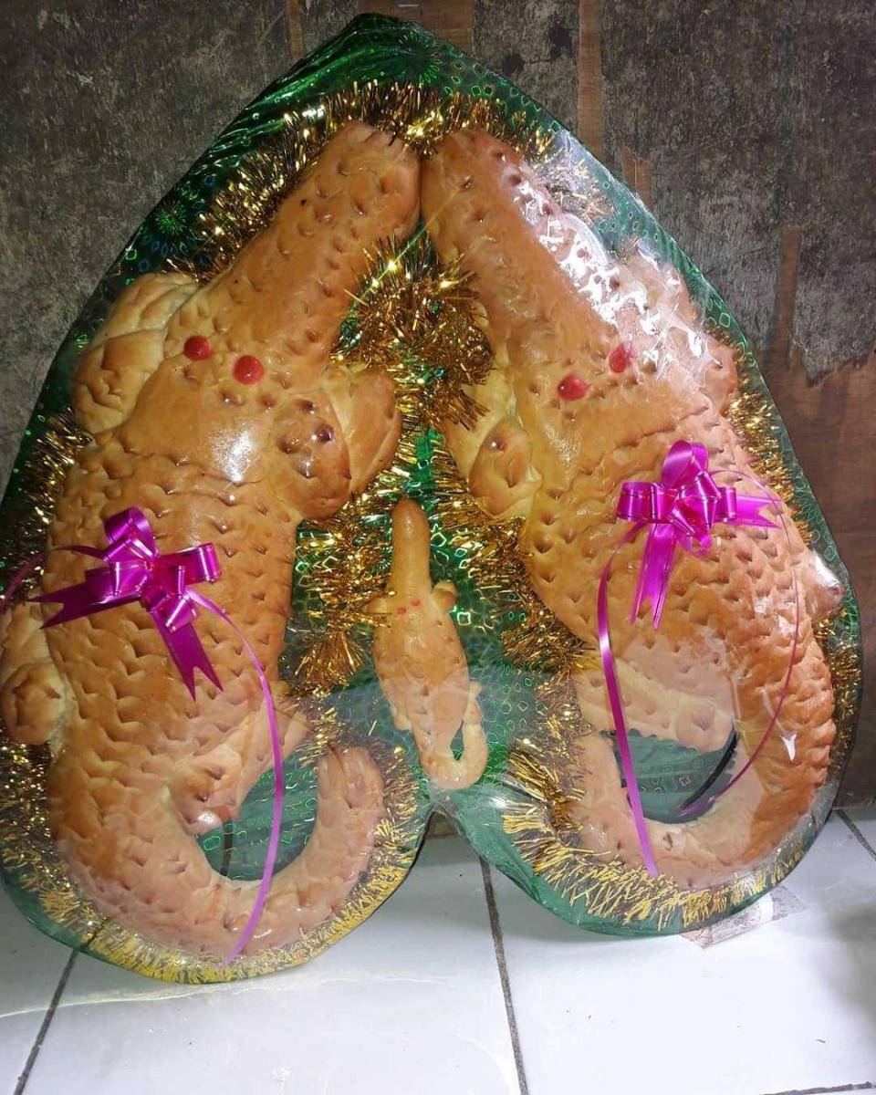 roti buaya (instagram.com/bas_bakery)