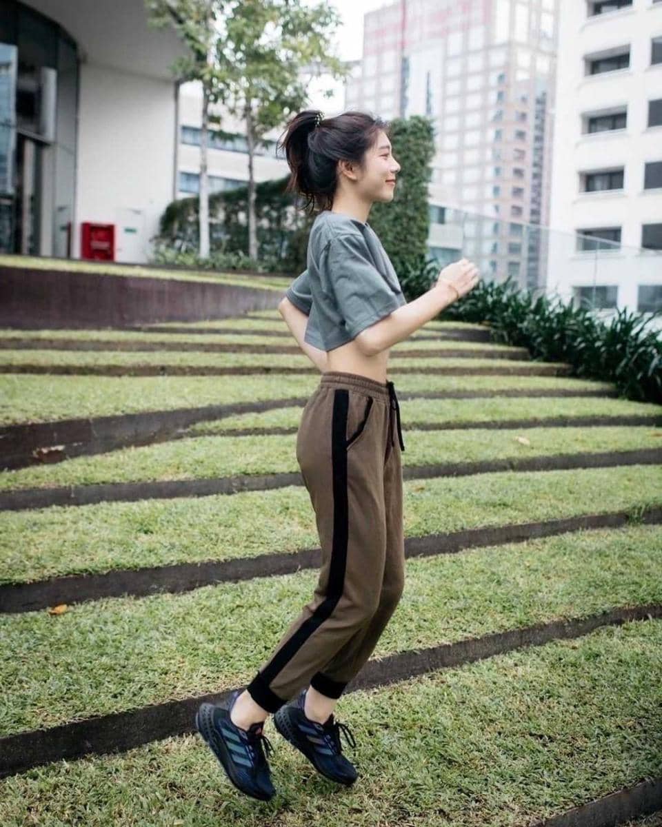 sneakers ala Meimei Thanyawee (instagram.com/thanyawee_)