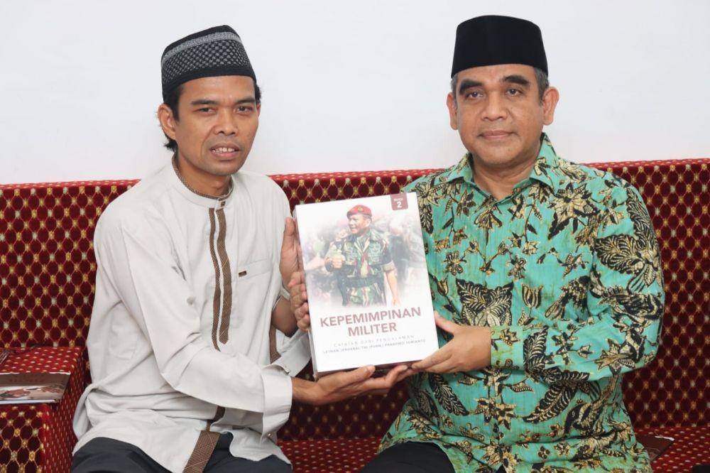 Sekjen Gerindra Temui Ustaz Abdul Somad di Riau, Bahas Apa Saja?