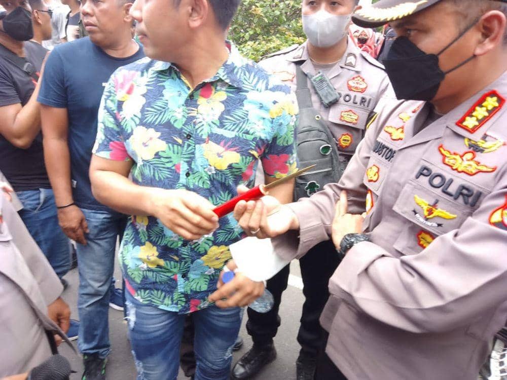 Bawa Sajam, Satu Penyusup Demo Mahasiswa di Mataram Ditangkap Polisi