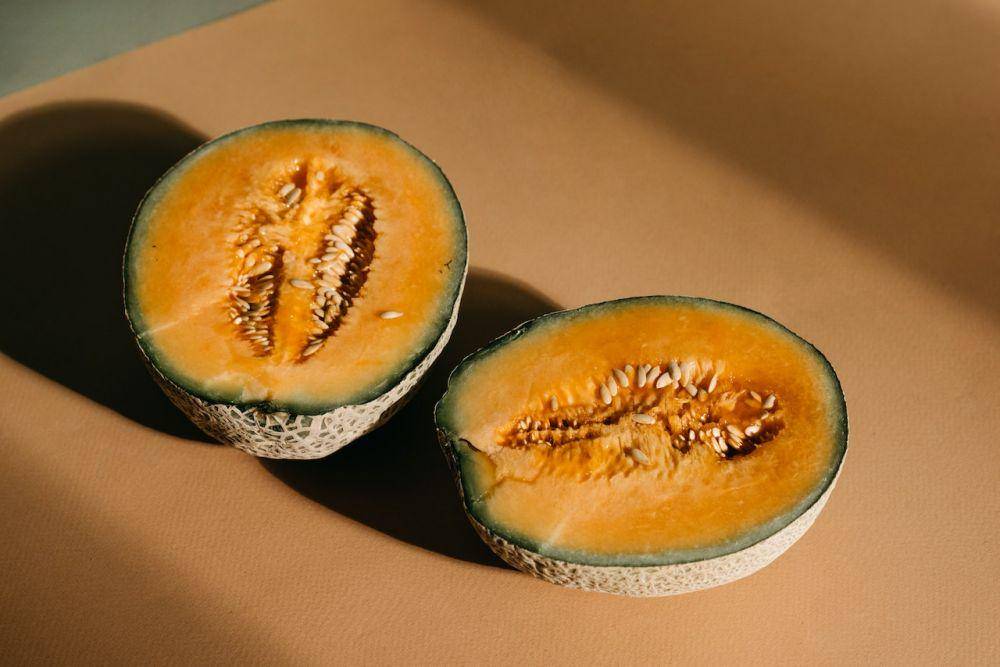 ilustrasi melon jingga (pexels.com/Polina Kovaleva)