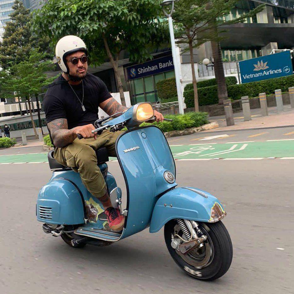 Potret OOTD kasual dan Formal ala Tora Sudiro (instagram.com/t_orasudi_ro)
