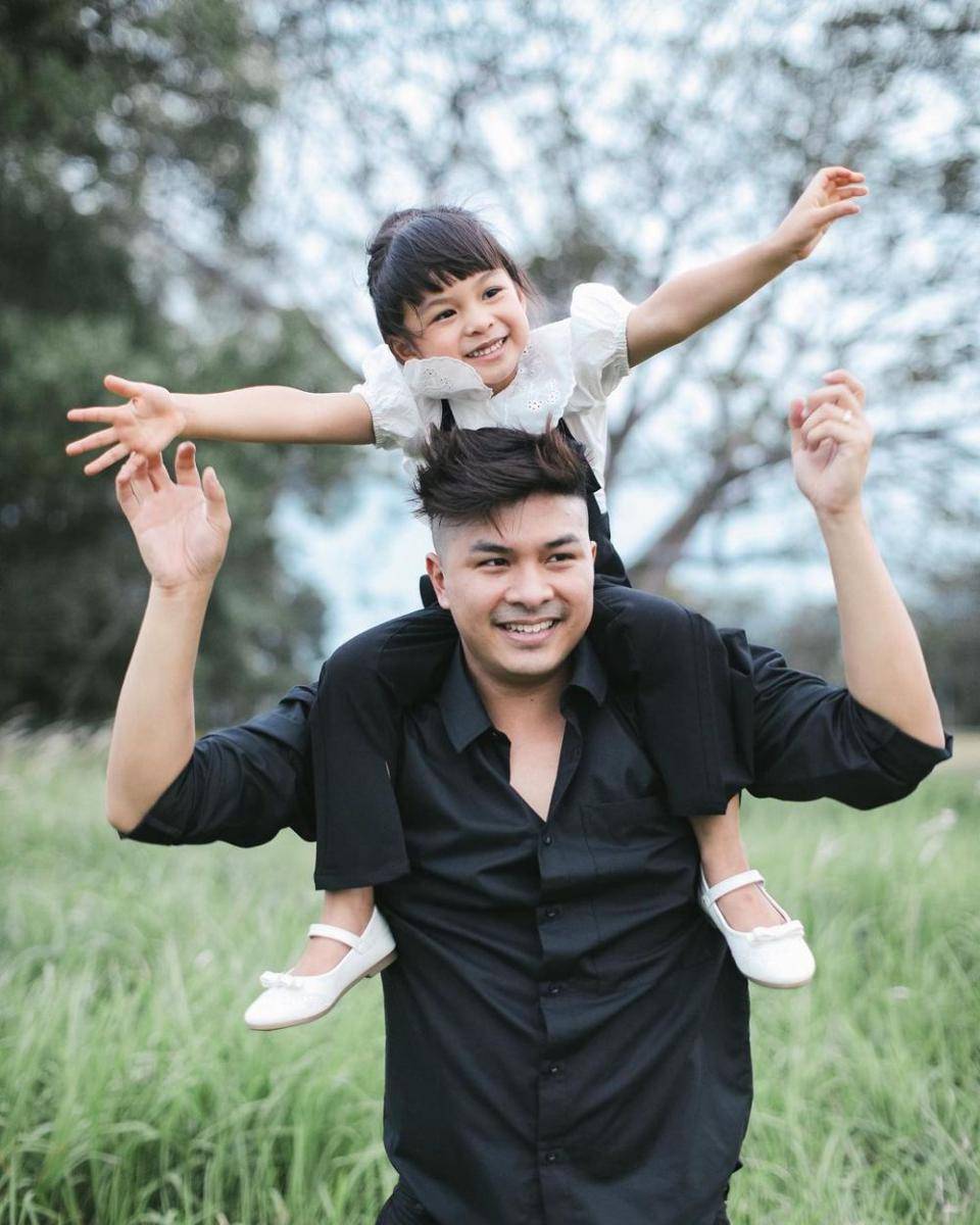 pemotretan ulang tahun Nastusha Olivia Alinskie (instagram.com/glennalinskie)