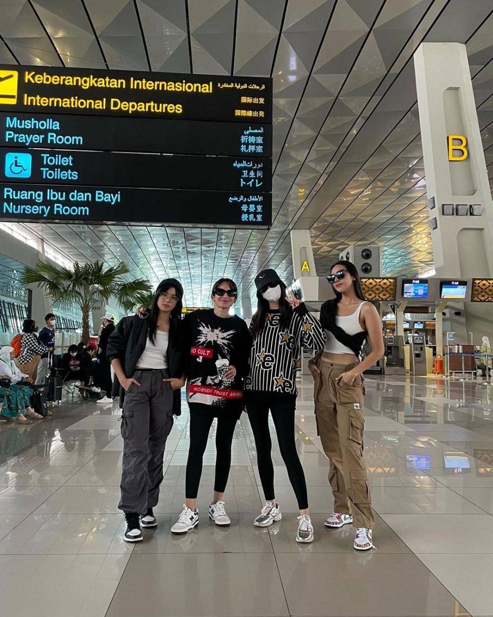 potret artis rombongan Erigo (instagram.com/erigostore)