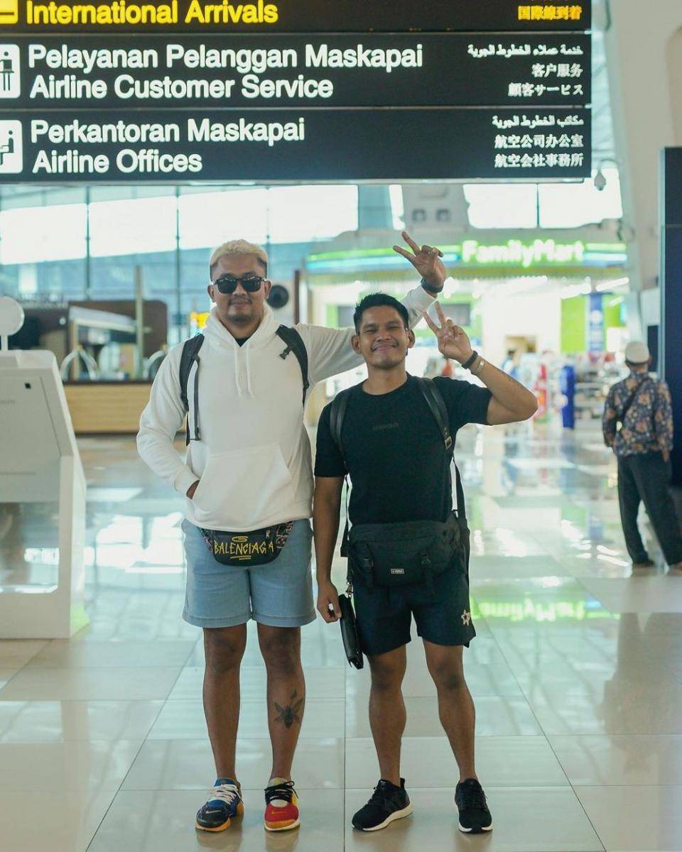 potret artis rombongan Erigo (instagram.com/erigostore)