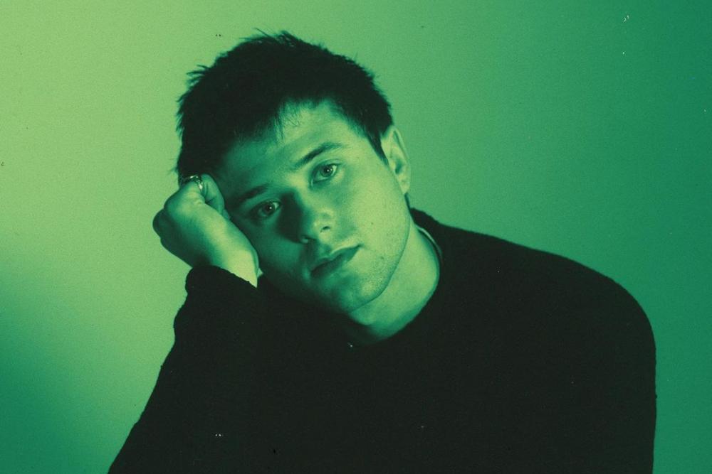 [EKSLUSIF] Hal yang Selalu Alec Benjamin Bawa saat Tour, Gak Nyangka!