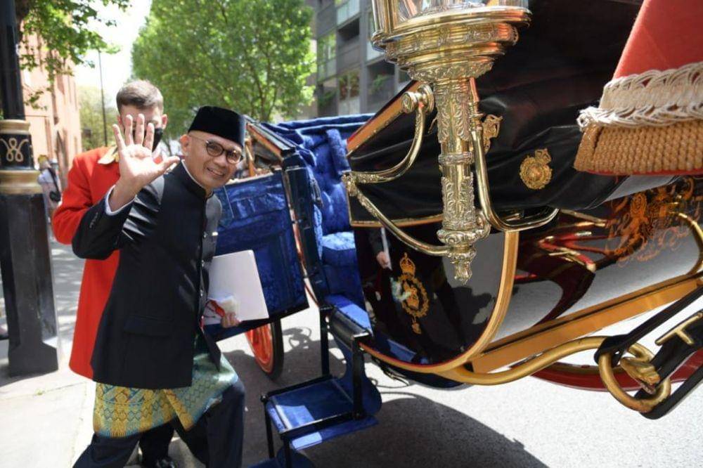 Duta Besar RI untuk Inggris Desra Percaya. (dok. KBRI London)