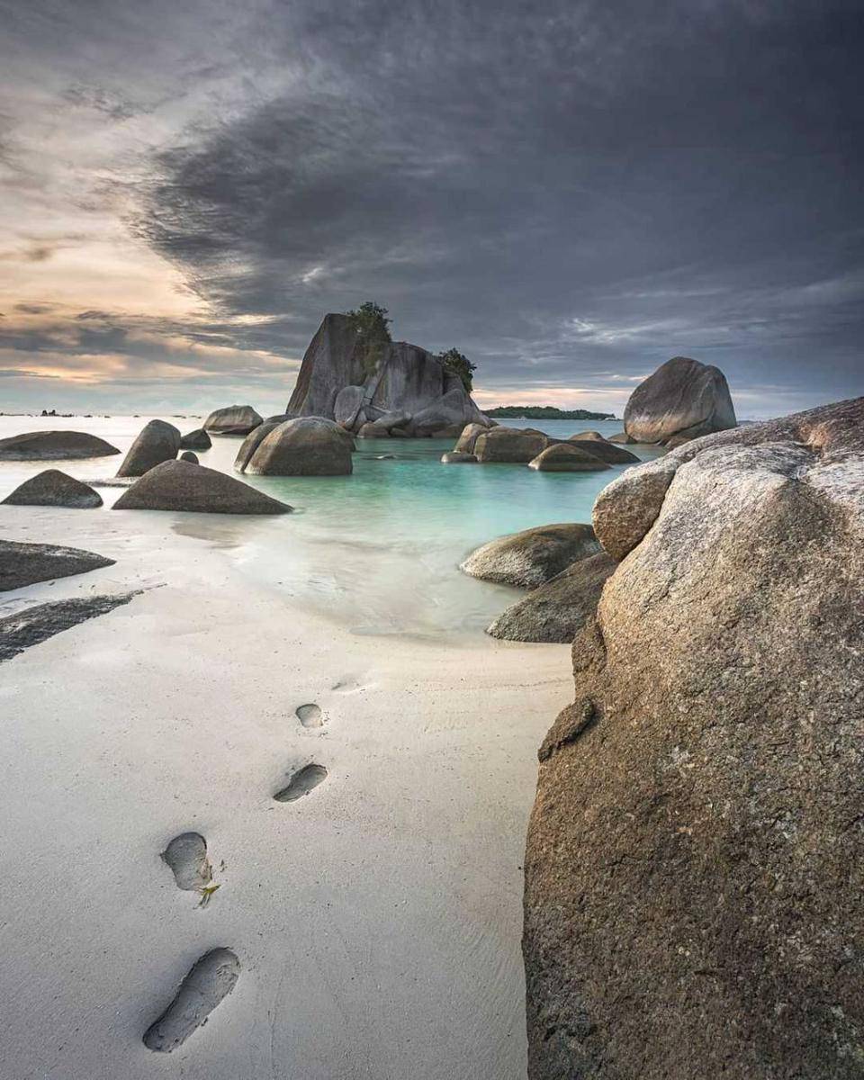 Pantai Tanjung Kelayang (instagram.com/nanatasus)