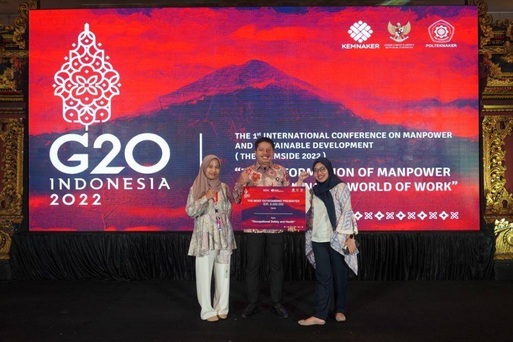 Karyawan Adhi Beton berhasil memenangi diskusi jurnal penelitian Kementerian Ketenagakerjaan RI (Dok. IDN Times/Istimewa)