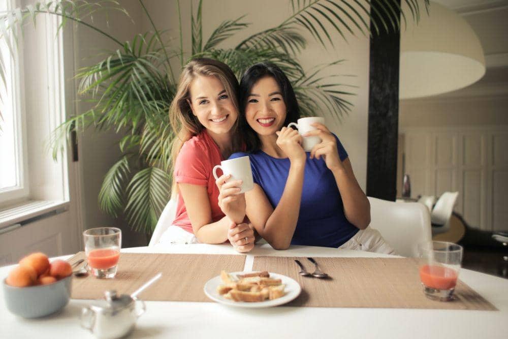 ilustrasi sabahat (pexels.com/andrea piacquadio)