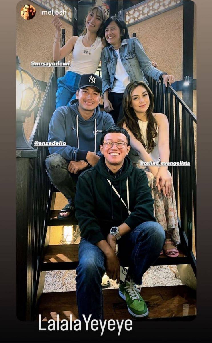 Ayu Dewi (instagram.com/imeljosh)